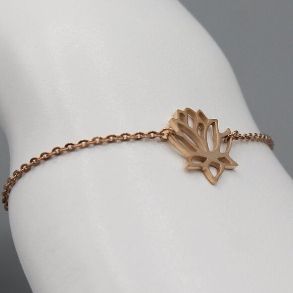Bracelet jewelry lotus flower nature balance rose tone modern minimalist new - Picture 5 of 5